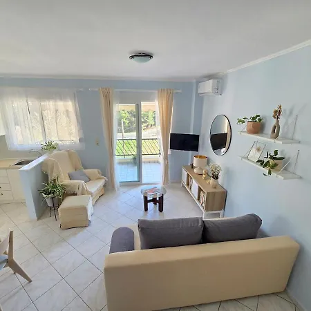 Esperides * Agia Triada (Thessaloniki)