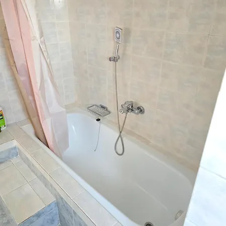 Esperides * Agia Triada (Thessaloniki)