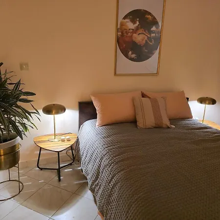 Esperides Apartament *