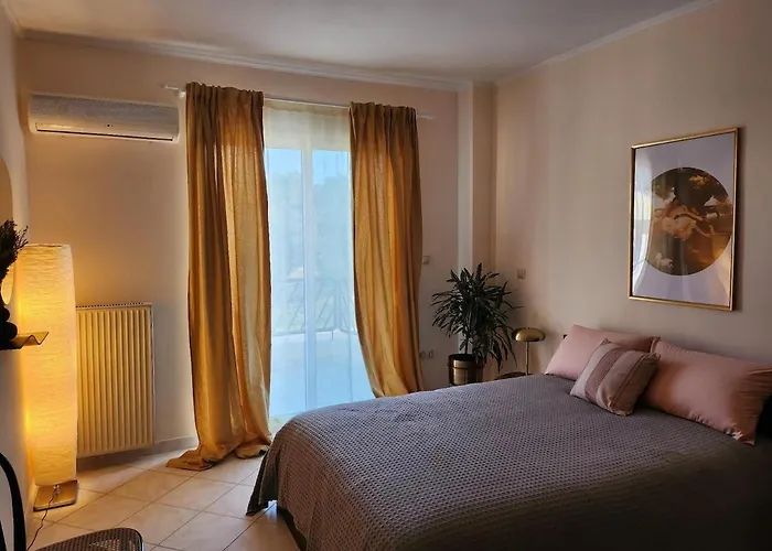 Esperides 阿吉亚特拉萨