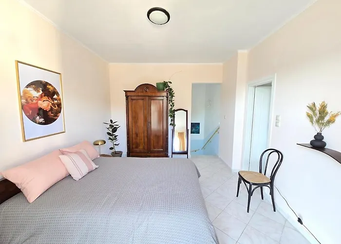 Esperides * 阿吉亚特拉萨